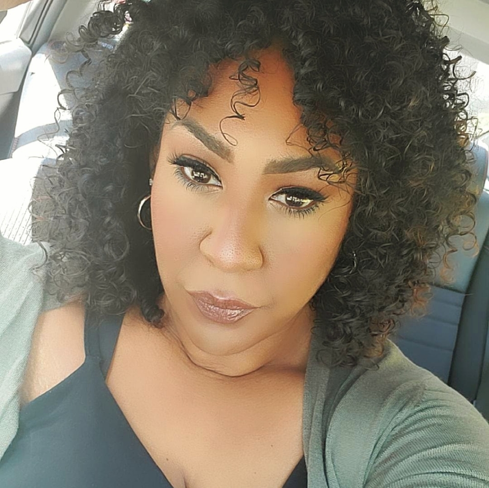 Meet your Posher, Stacey